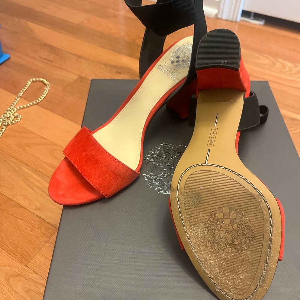 Vince Camuto Citriana block heel - Picture 3 of 4